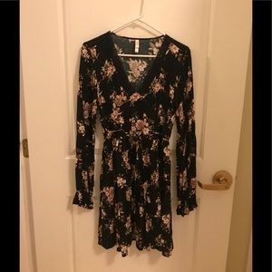 Floral black long sleeve dress